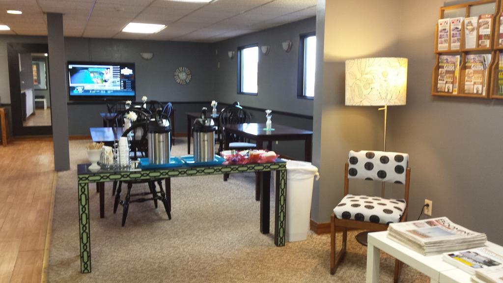 Select Inn Minot Esterno foto